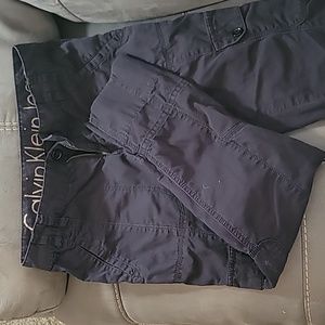 Calvin Klein Capri